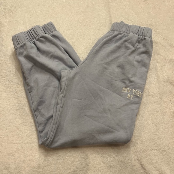 Brandy Melville Pants & Jumpsuits Brandy Melville New York